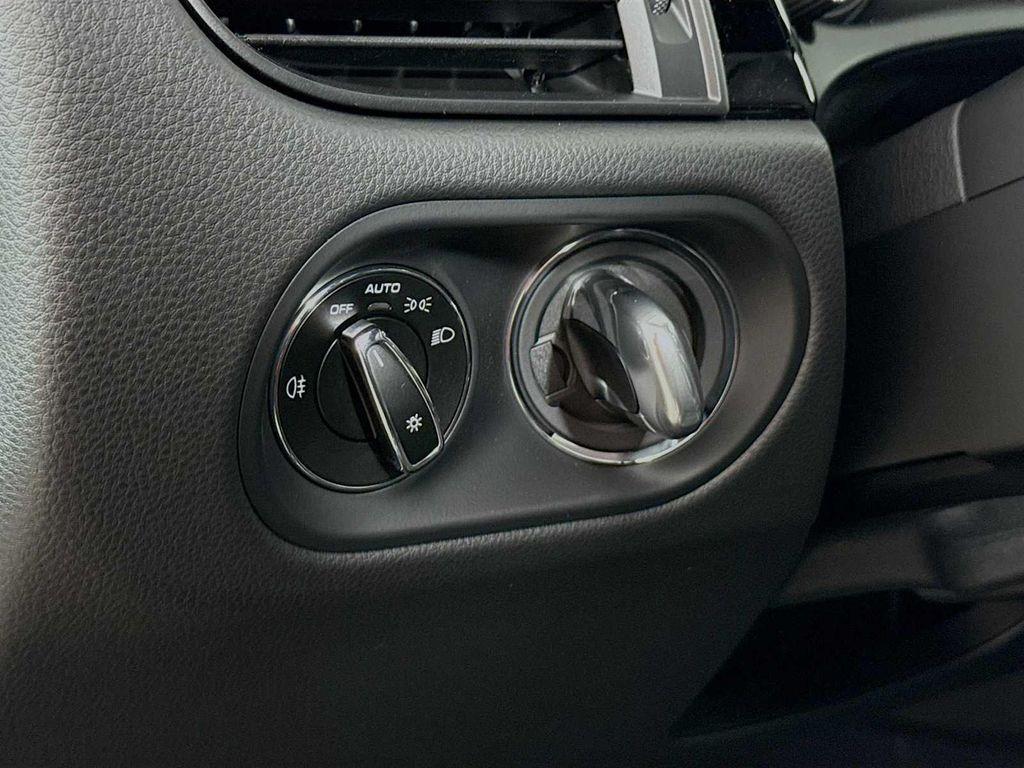 new 2026 Porsche Macan car, priced at $77,900