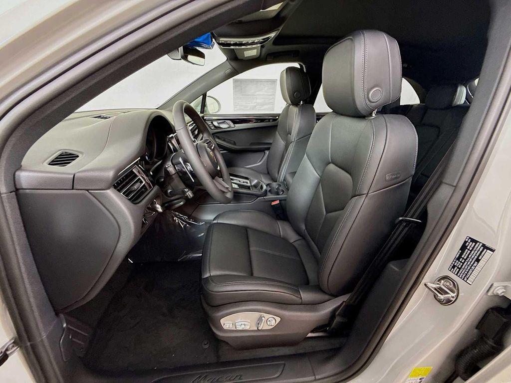 new 2026 Porsche Macan car