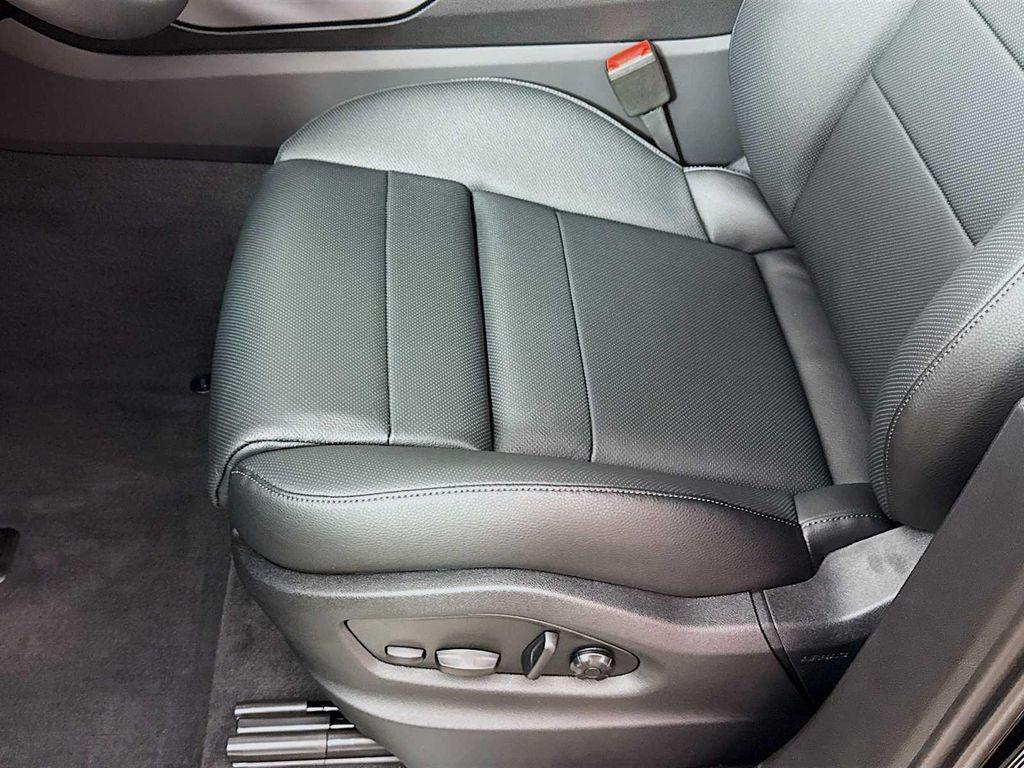 new 2025 Porsche Cayenne car, priced at $98,895