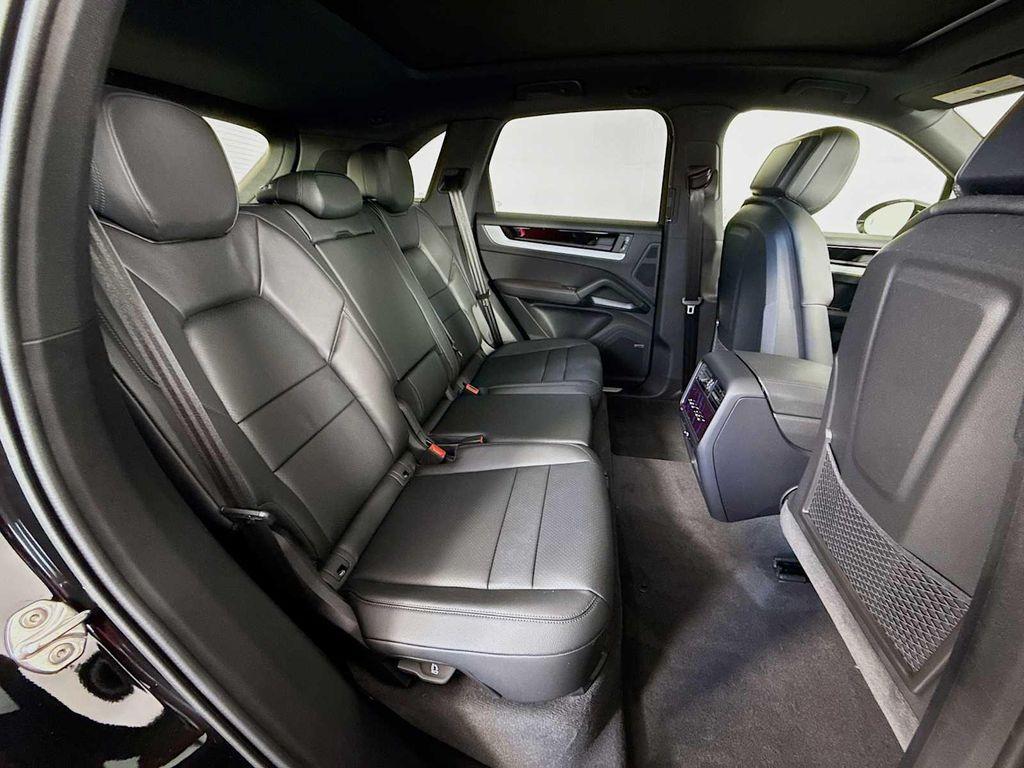 new 2025 Porsche Cayenne car, priced at $98,895
