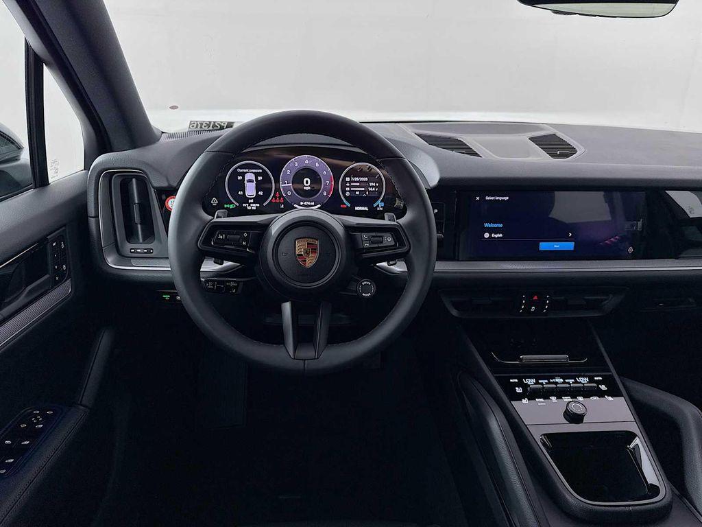 new 2025 Porsche Cayenne car, priced at $98,895