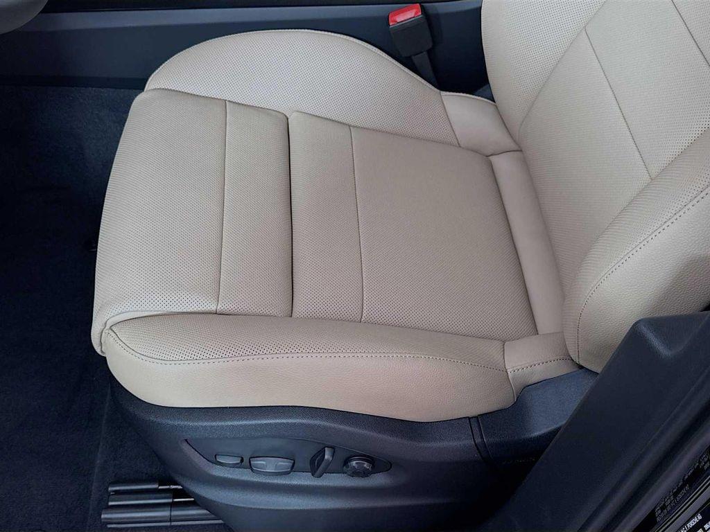 new 2026 Porsche Cayenne car, priced at $102,370