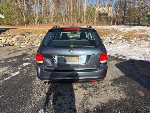 used 2010 Volkswagen Jetta car, priced at $6,495