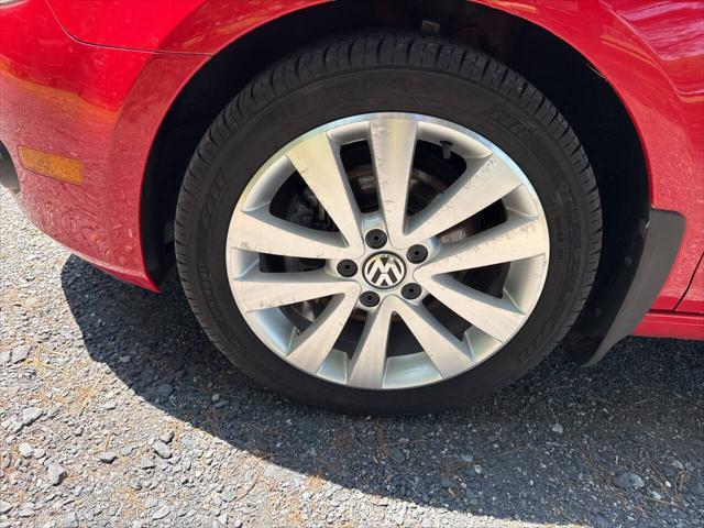 used 2014 Volkswagen Golf car, priced at $7,995