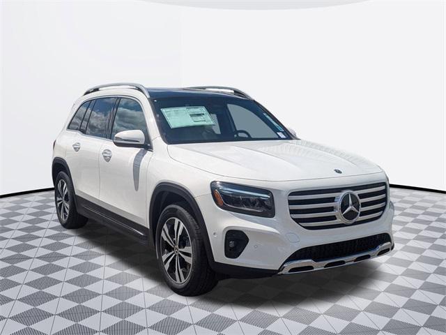 new 2025 Mercedes-Benz GLB 250 car, priced at $50,450