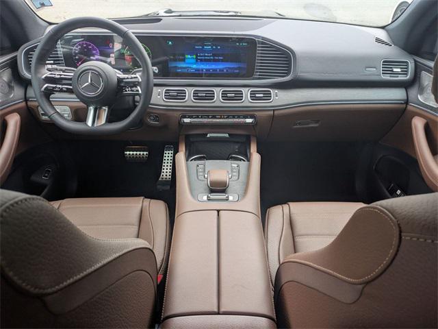 new 2025 Mercedes-Benz GLS 580 car, priced at $124,485