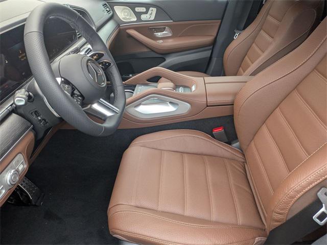 new 2025 Mercedes-Benz GLS 580 car, priced at $124,485