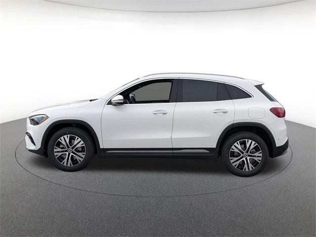 new 2025 Mercedes-Benz GLA 250 car, priced at $47,295