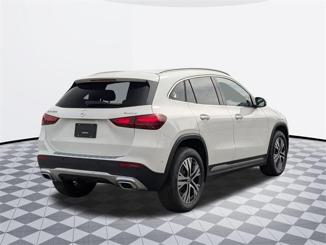 new 2025 Mercedes-Benz GLA 250 car, priced at $47,295