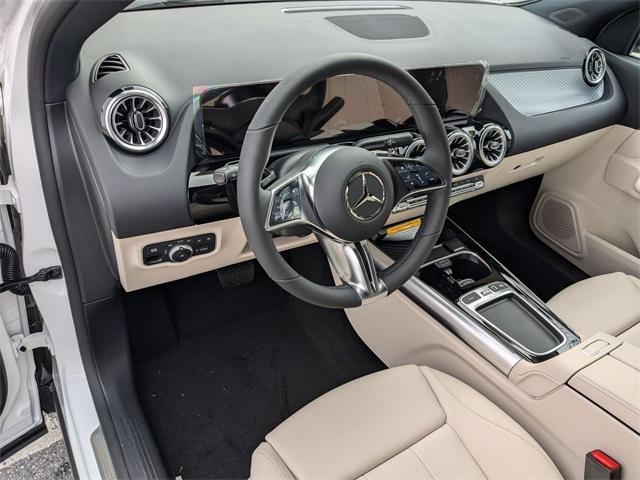 new 2025 Mercedes-Benz GLA 250 car, priced at $47,295