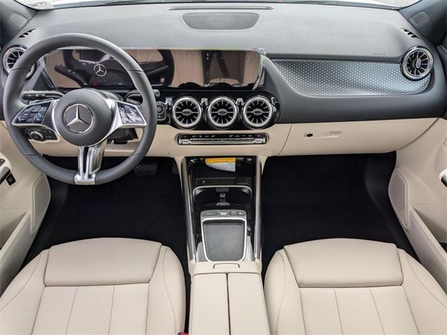 new 2025 Mercedes-Benz GLA 250 car, priced at $47,295