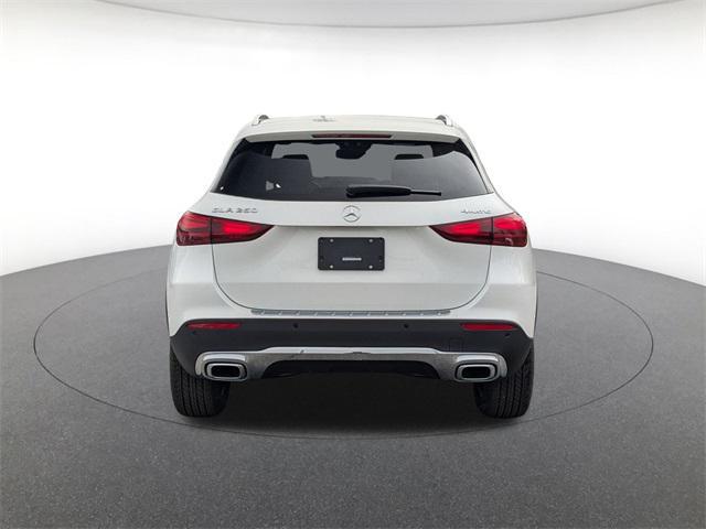 new 2025 Mercedes-Benz GLA 250 car, priced at $47,295