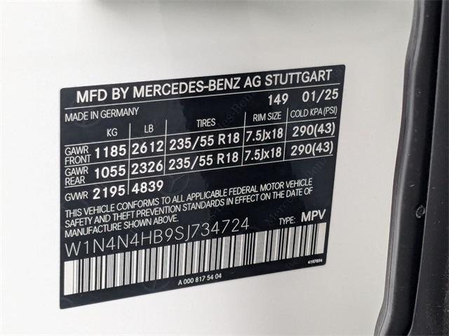 new 2025 Mercedes-Benz GLA 250 car, priced at $47,295