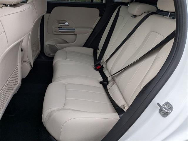 new 2025 Mercedes-Benz GLA 250 car, priced at $47,295