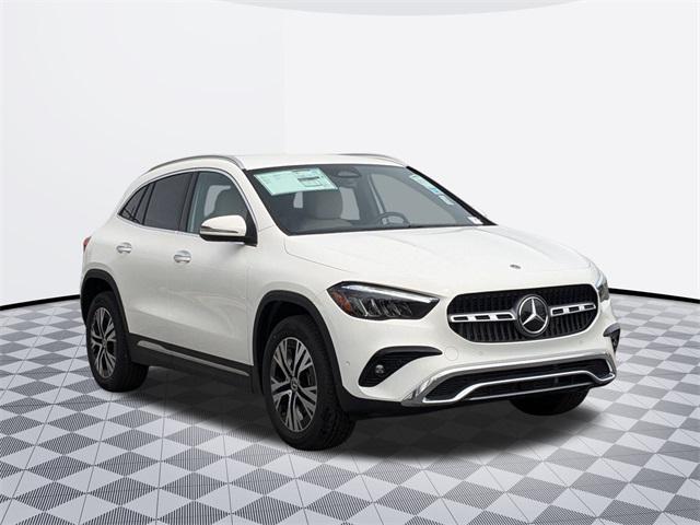new 2025 Mercedes-Benz GLA 250 car, priced at $47,295