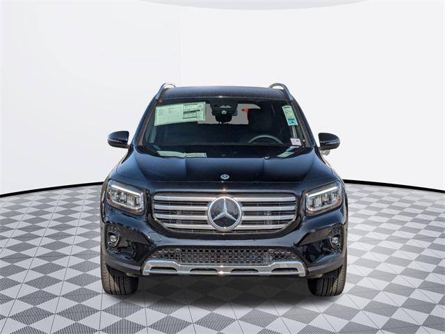 new 2025 Mercedes-Benz GLB 250 car, priced at $51,095