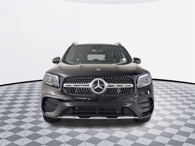 used 2022 Mercedes-Benz GLB 250 car, priced at $31,900