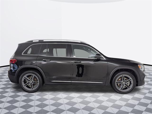 used 2022 Mercedes-Benz GLB 250 car, priced at $31,900