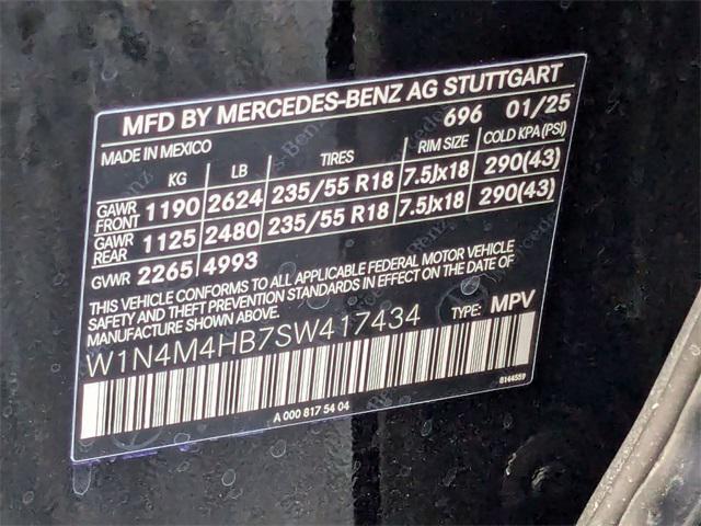 used 2025 Mercedes-Benz GLB 250 car, priced at $42,900