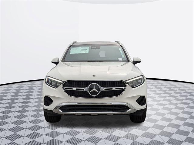 new 2025 Mercedes-Benz GLC 300 car, priced at $57,715