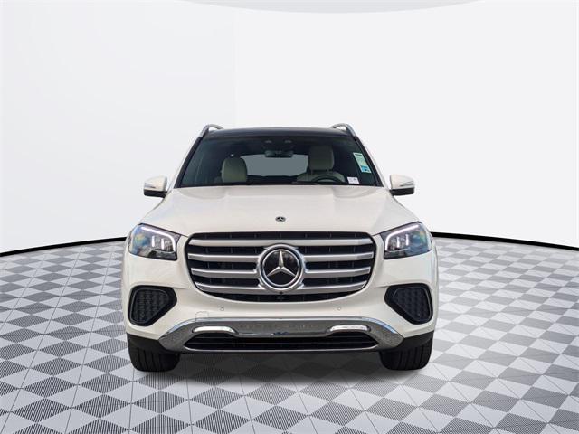 new 2025 Mercedes-Benz GLS 450 car, priced at $91,775