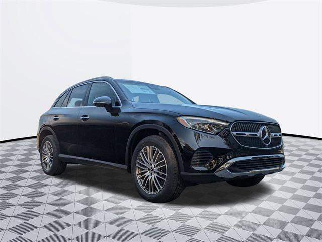 new 2025 Mercedes-Benz GLC 300 car, priced at $57,085