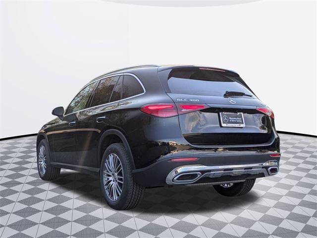 new 2025 Mercedes-Benz GLC 300 car, priced at $57,085