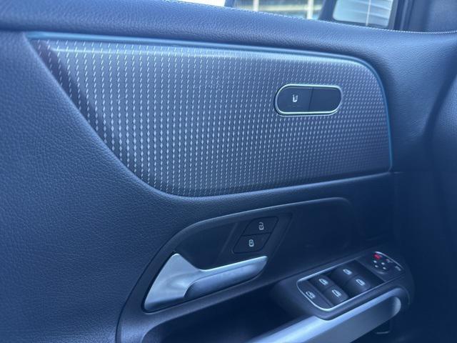 used 2022 Mercedes-Benz GLB 250 car, priced at $32,900