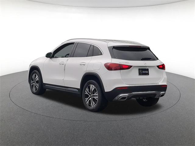 new 2025 Mercedes-Benz GLA 250 car, priced at $47,295