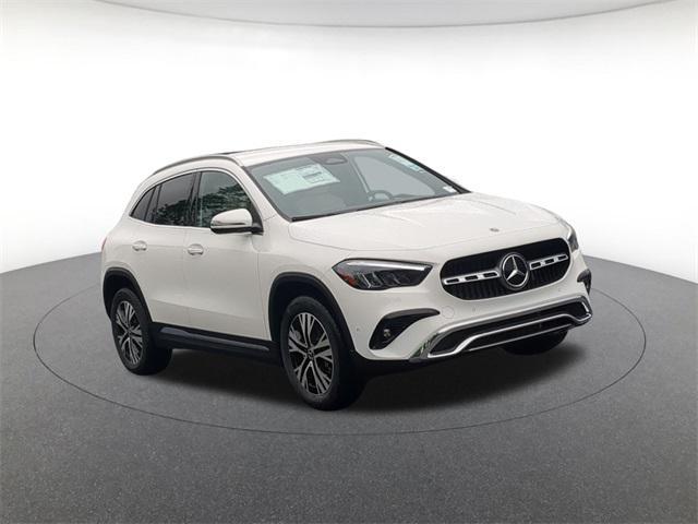 new 2025 Mercedes-Benz GLA 250 car, priced at $47,295