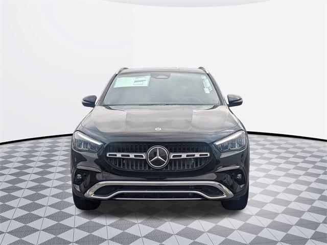 new 2025 Mercedes-Benz GLA 250 car, priced at $47,295