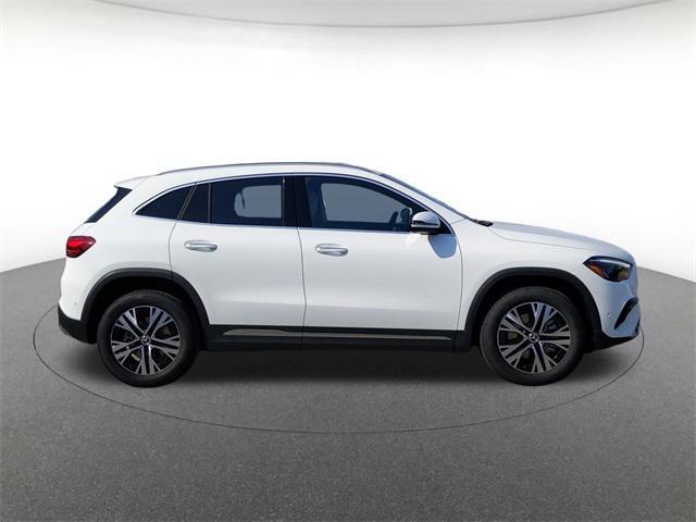 used 2025 Mercedes-Benz GLA 250 car, priced at $39,900