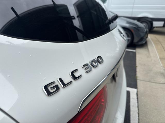 used 2018 Mercedes-Benz GLC 300 car, priced at $22,900