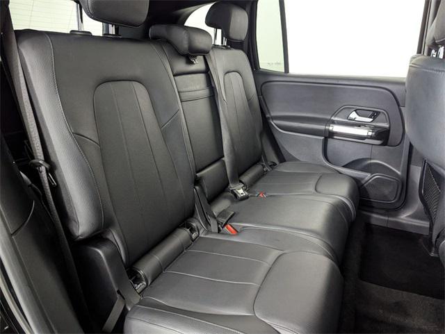 used 2022 Mercedes-Benz GLB 250 car, priced at $30,900