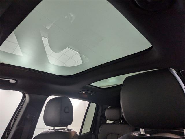 used 2022 Mercedes-Benz GLB 250 car, priced at $30,900