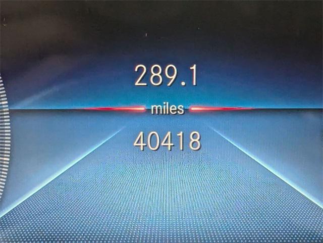 used 2022 Mercedes-Benz GLB 250 car, priced at $30,900