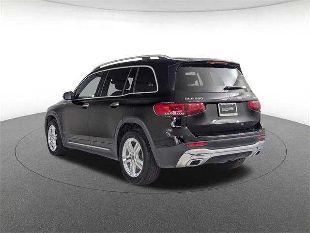 used 2022 Mercedes-Benz GLB 250 car, priced at $30,900