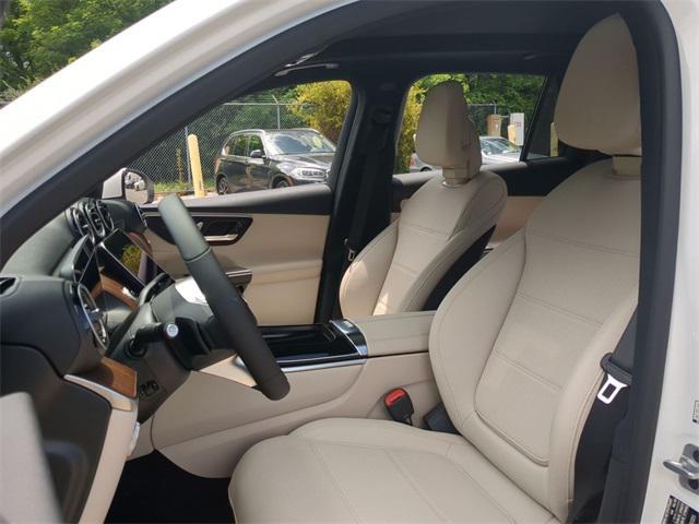 new 2025 Mercedes-Benz GLC 300 car, priced at $54,185