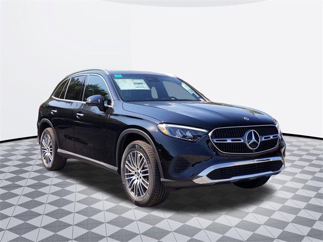 new 2025 Mercedes-Benz GLC 300 car, priced at $57,085