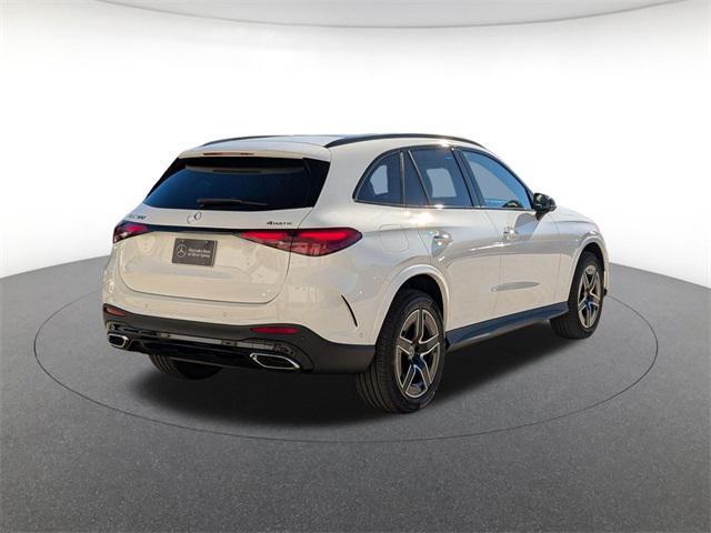 new 2026 Mercedes-Benz GLC 300 car, priced at $60,585