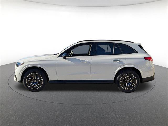 new 2026 Mercedes-Benz GLC 300 car, priced at $60,585