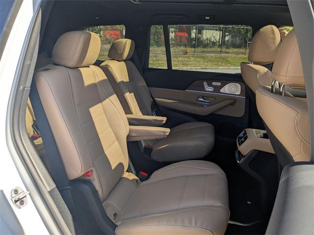 new 2026 Mercedes-Benz GLS 450 car, priced at $101,915