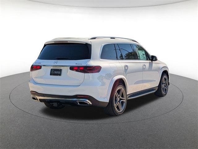 new 2026 Mercedes-Benz GLS 450 car, priced at $101,915