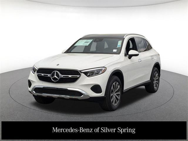 new 2025 Mercedes-Benz GLC 300 car, priced at $56,270