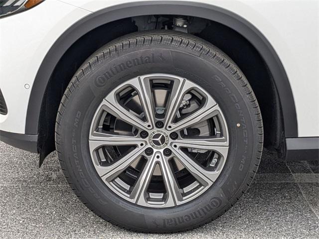 new 2025 Mercedes-Benz GLC 300 car, priced at $56,270