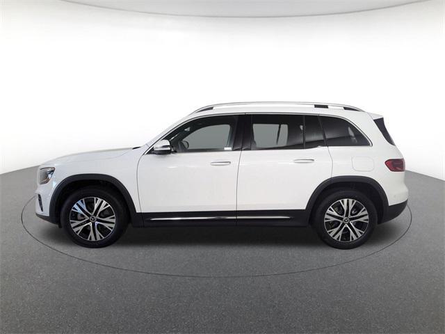 used 2025 Mercedes-Benz GLB 250 car, priced at $41,900