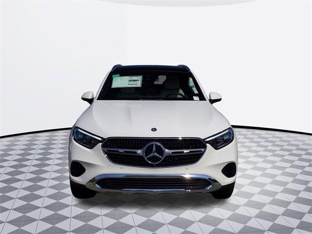 new 2025 Mercedes-Benz GLC 300 car, priced at $56,485