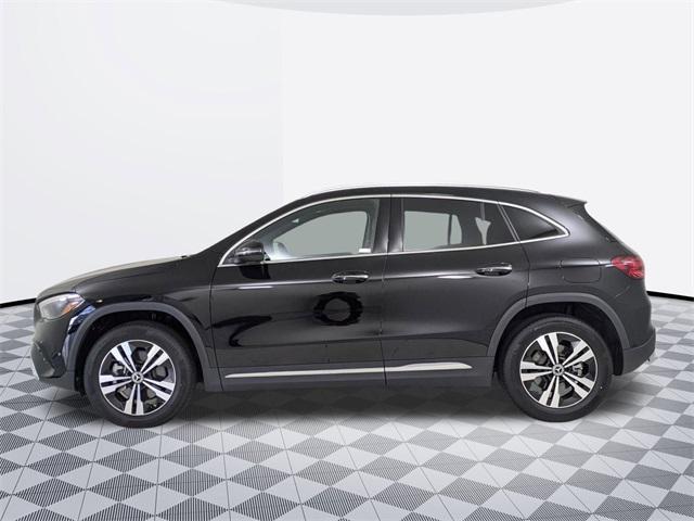 used 2024 Mercedes-Benz GLA 250 car, priced at $40,900