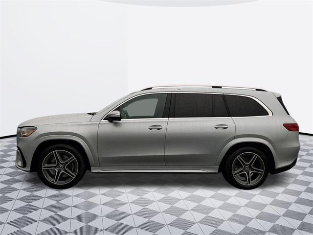 new 2025 Mercedes-Benz GLS 450 car, priced at $95,365