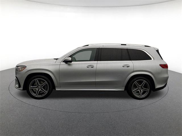 new 2025 Mercedes-Benz GLS 450 car, priced at $95,365